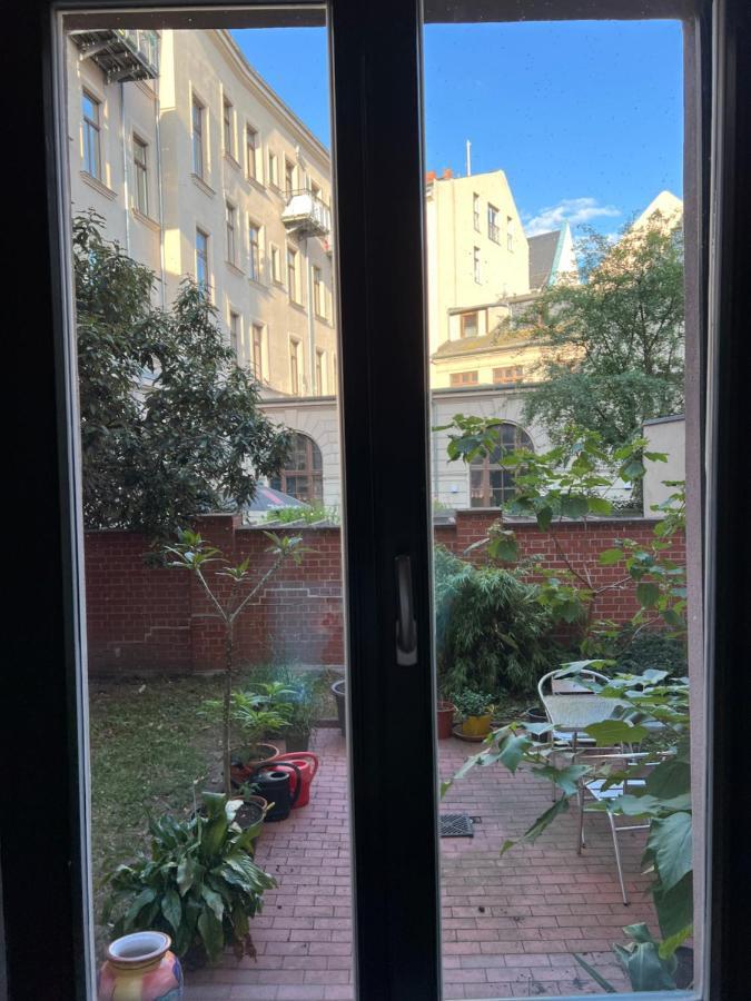 Wohnung Im Universitaetsring Хале Екстериор снимка